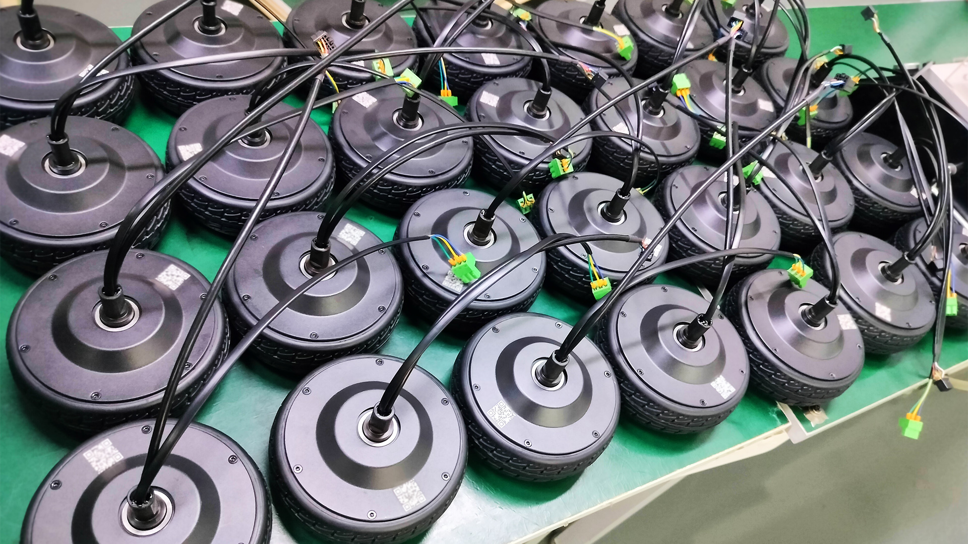溫度傳感器在電機運轉(zhuǎn)過程中發(fā)揮什么作用？