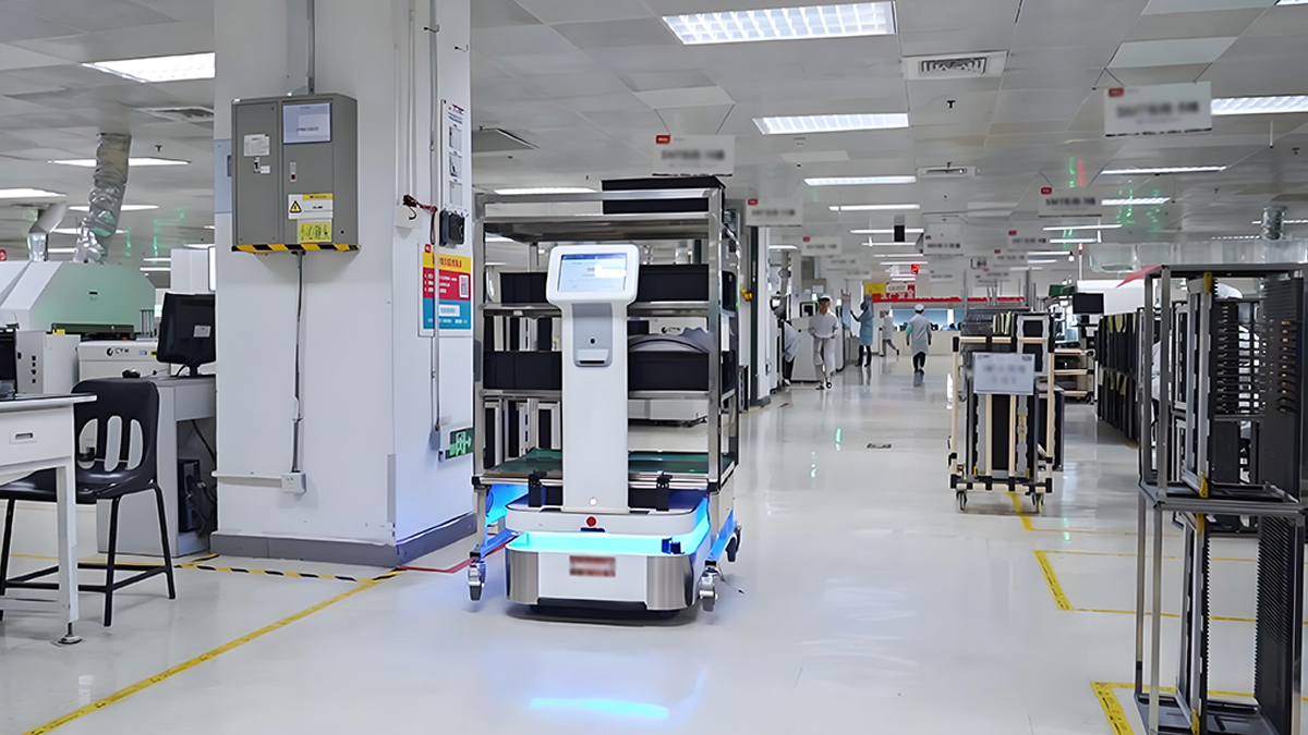 Industrial delivery robot